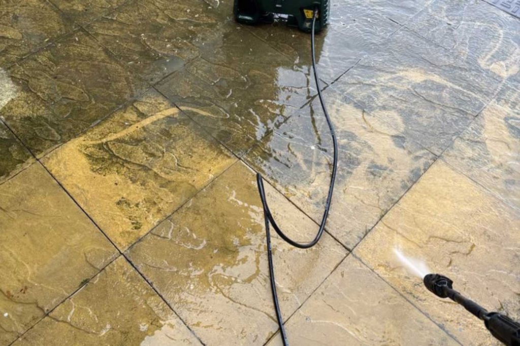 Protected driveway surface after cleaning